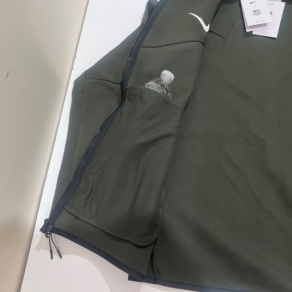 Nike x Barcelona FC, Tech Fleece, DV5554 355, Green - Picture 4 of 16